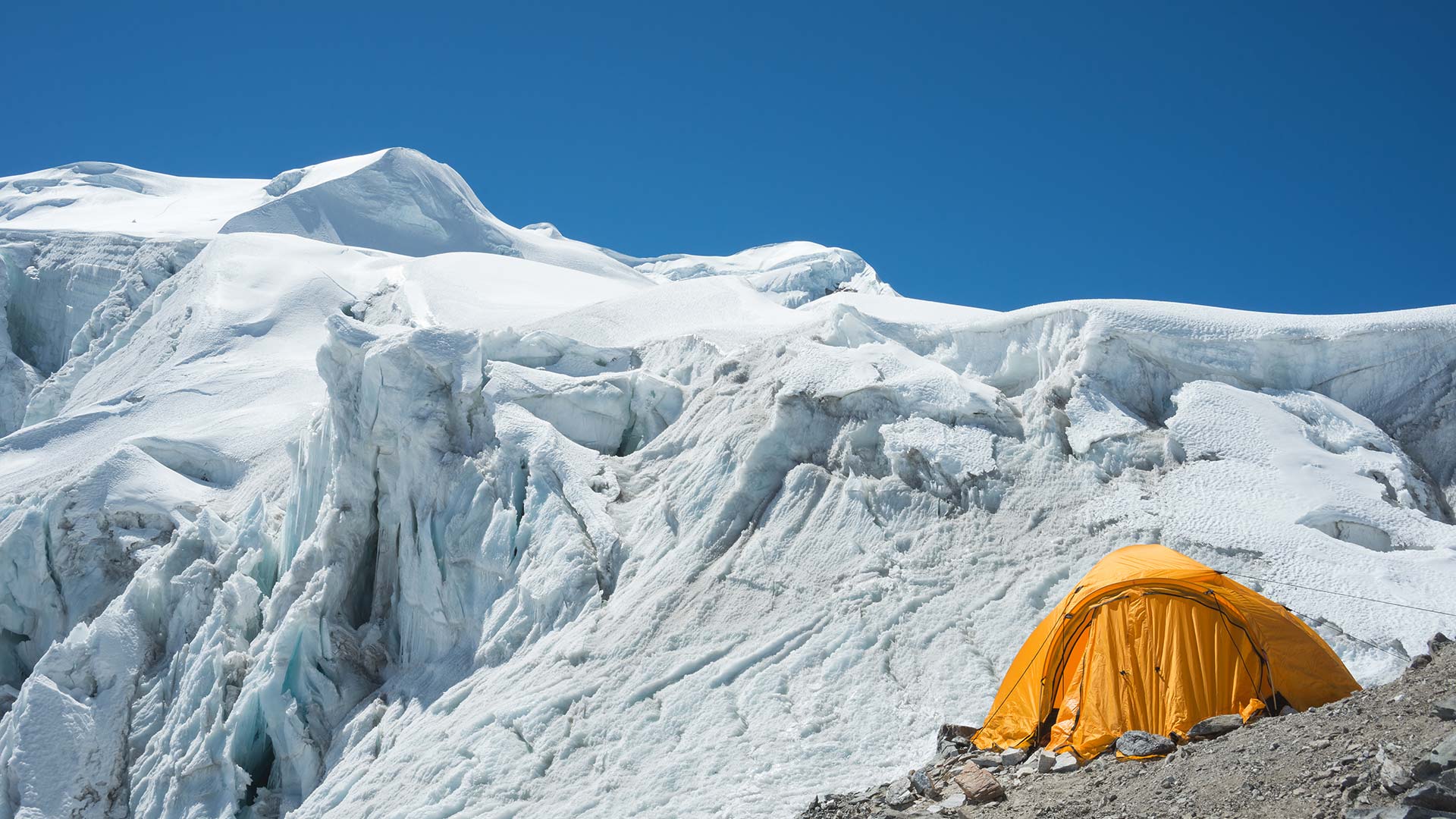 Chulu Far East Peak - Salita e Tour Trekking Annapurna