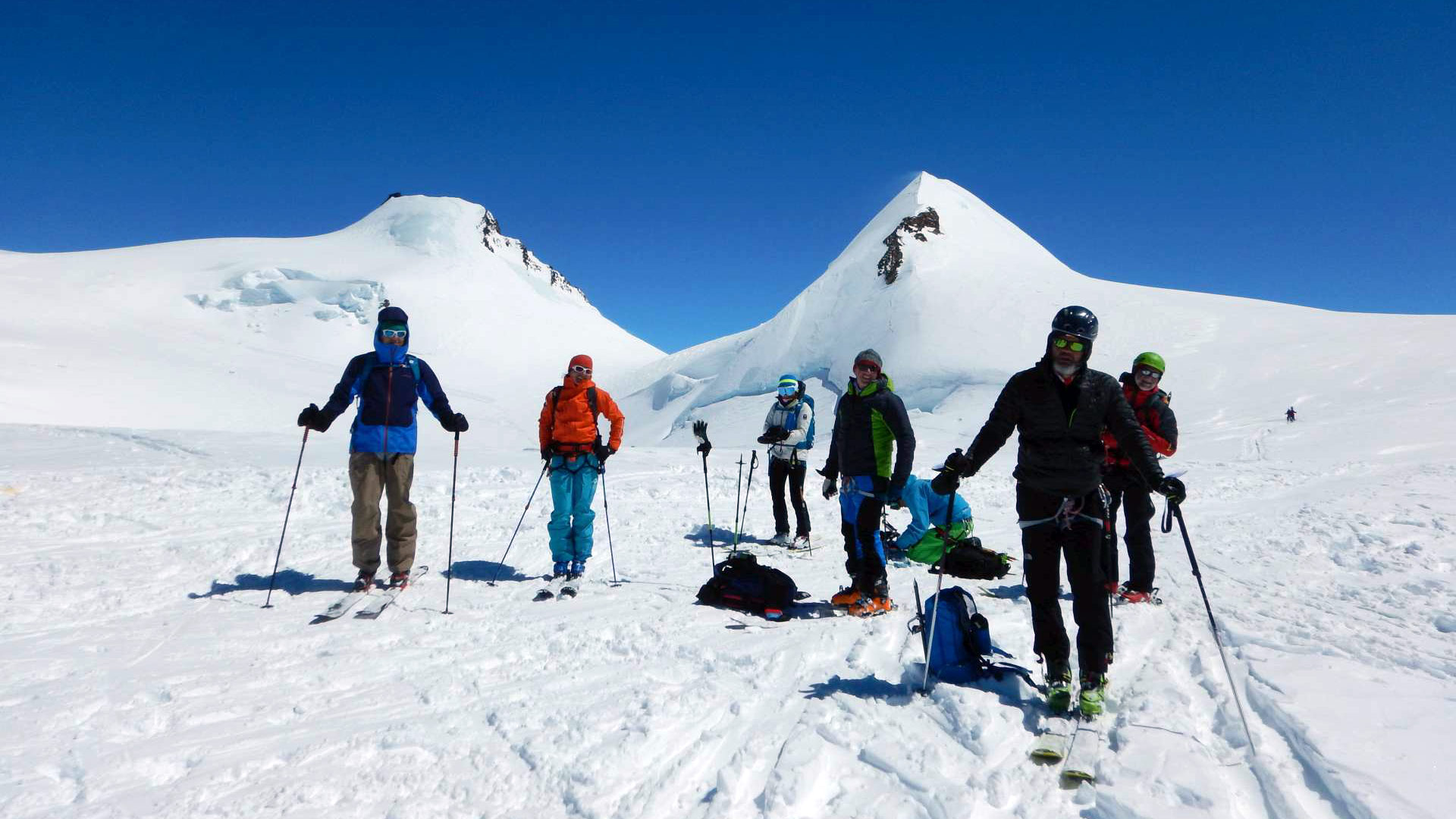 Tour di gruppo: Salita in vetta al Monte Rosa - Capanna Margherita
