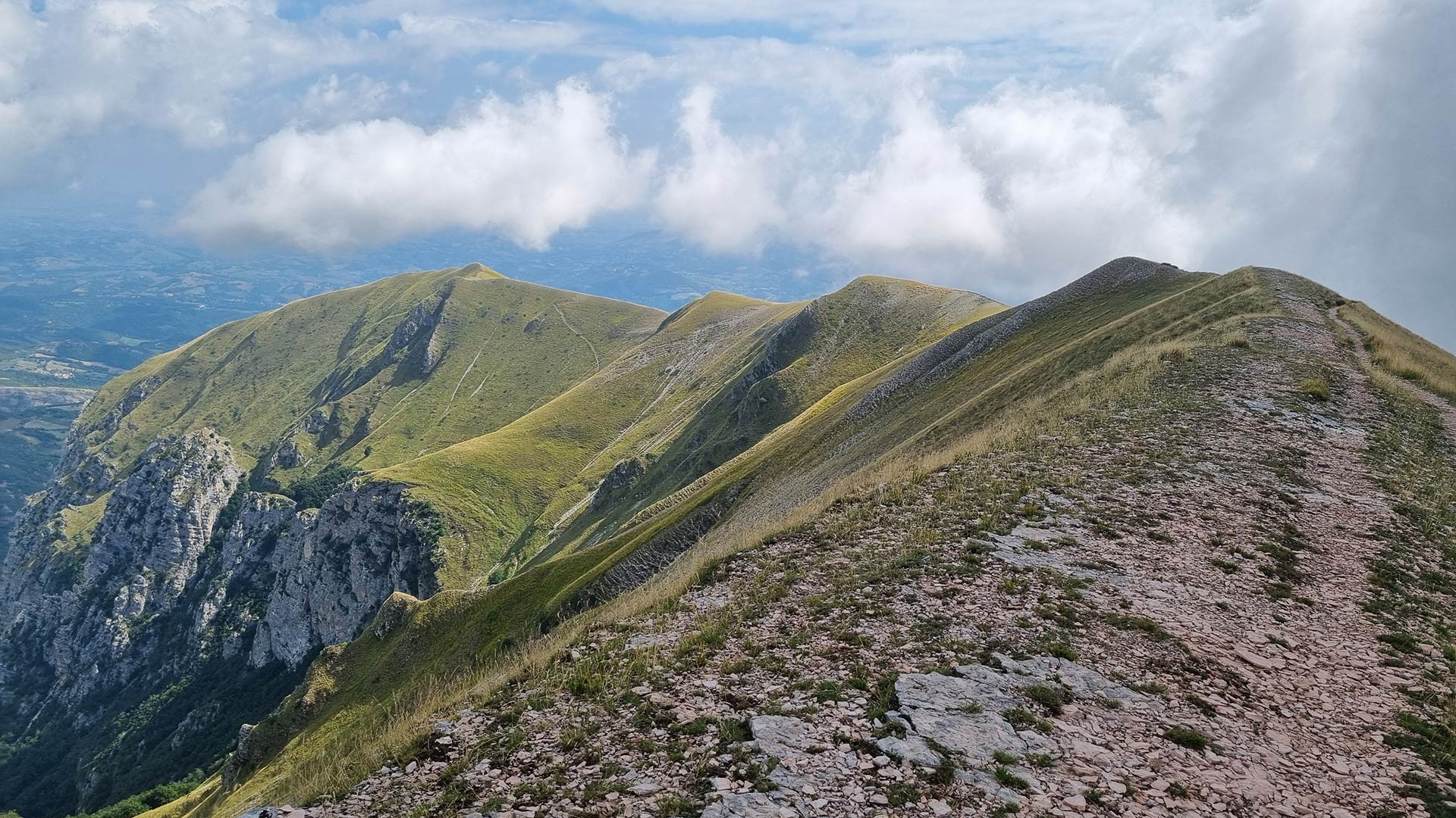 Tour di gruppo: trekking nel cuore dei Monti Sibillini