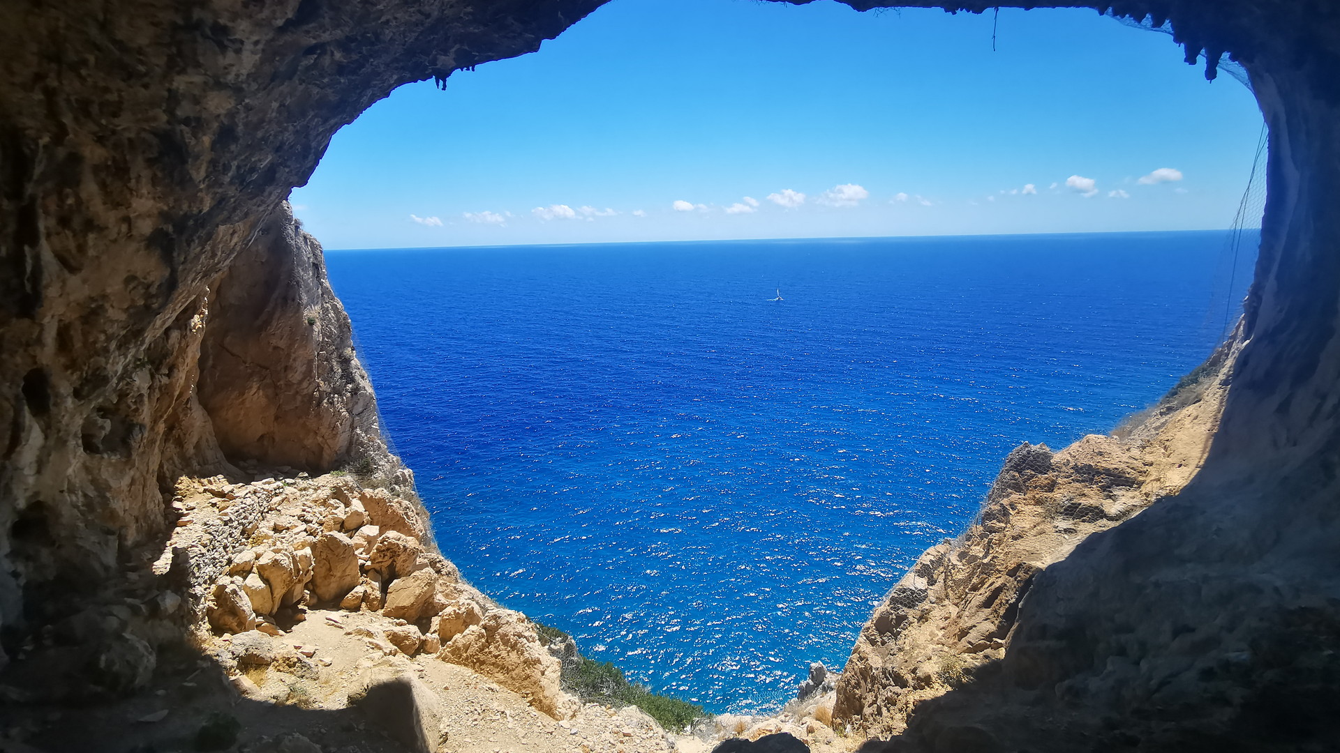 Tour di Gruppo: Viaggio di Arrampicata a Finale Ligure - Con Guida Verticalife
